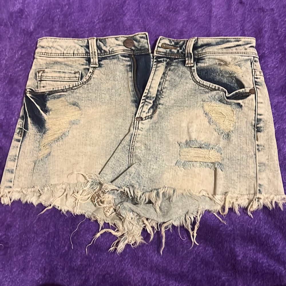 Never worn